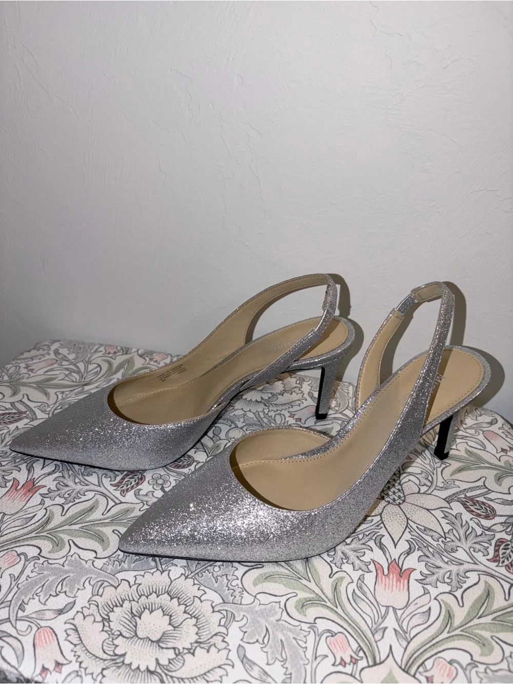 Michael Kors Alina Sling-back Pumps heels shoes formal silver 8.5 or 9 NWOT